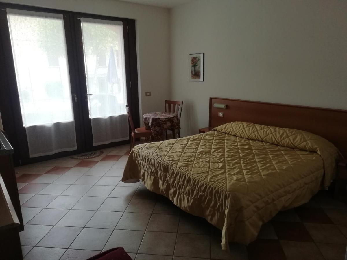 Albergo Breglia Plesio Luaran gambar